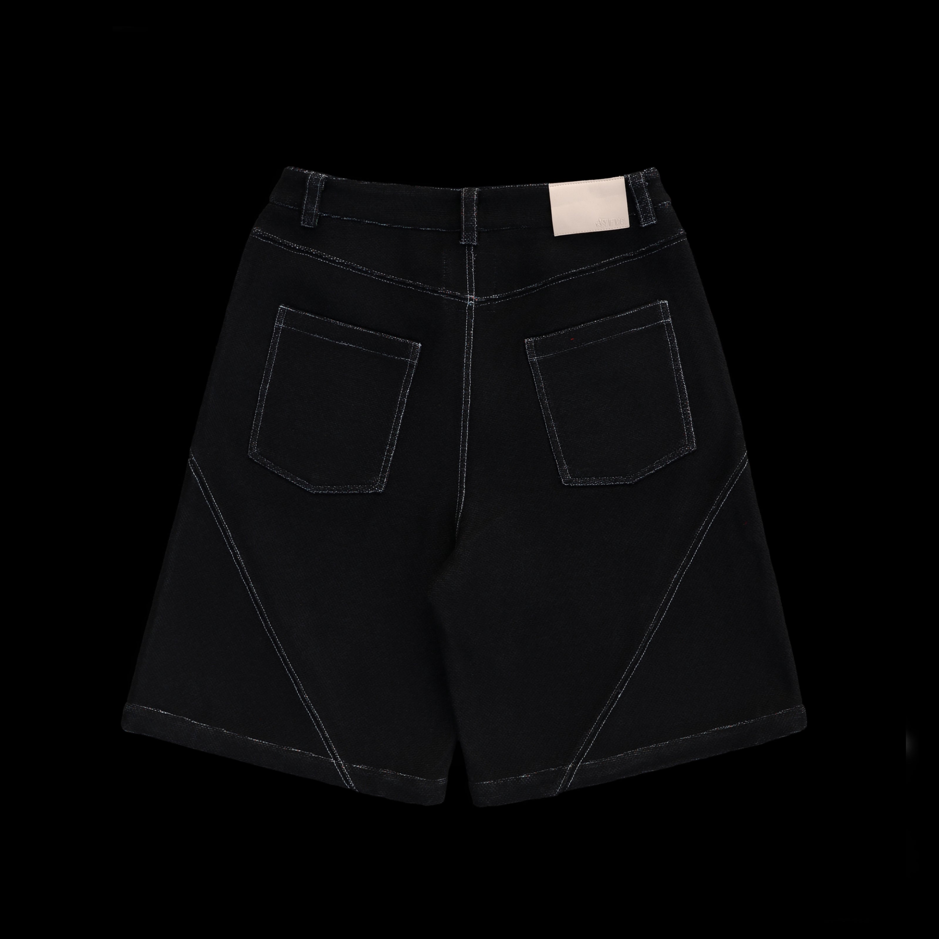 Signature Black tapestry Short